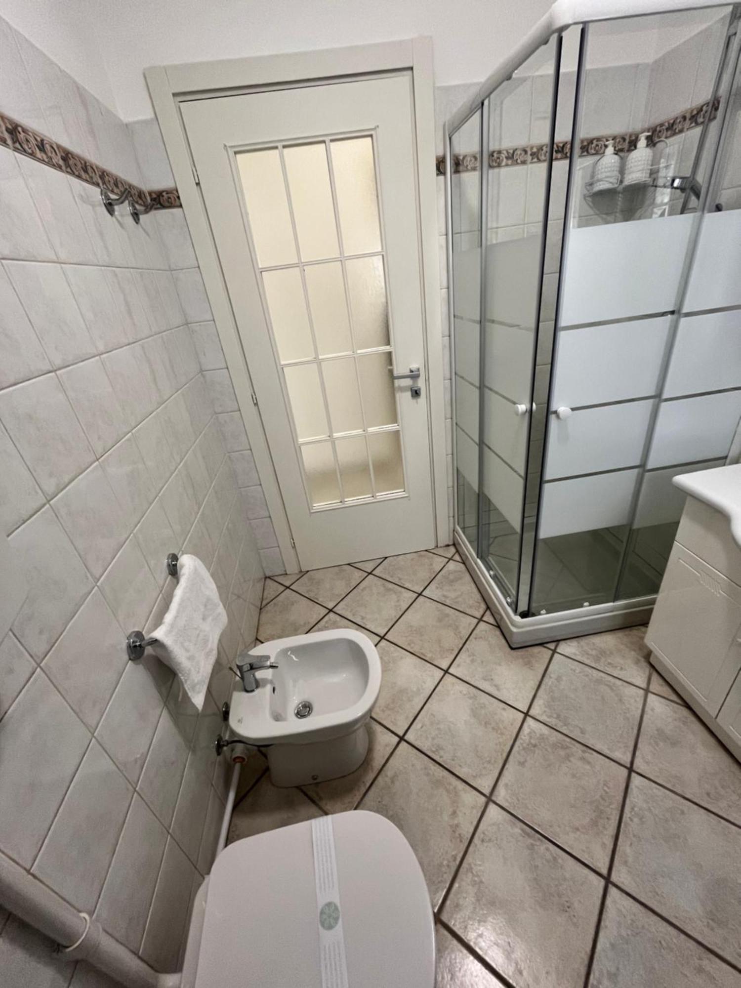 Appartamento In Villa Nico'S Home Gallarate Dış mekan fotoğraf